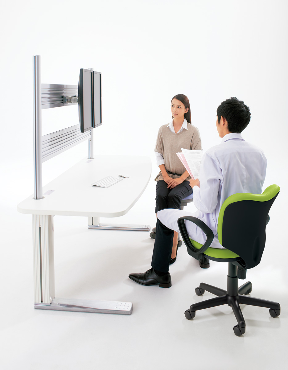 PLUS WEB CATALOG | 医療・福祉用家具 | 病院用 XF DESK | 647-955