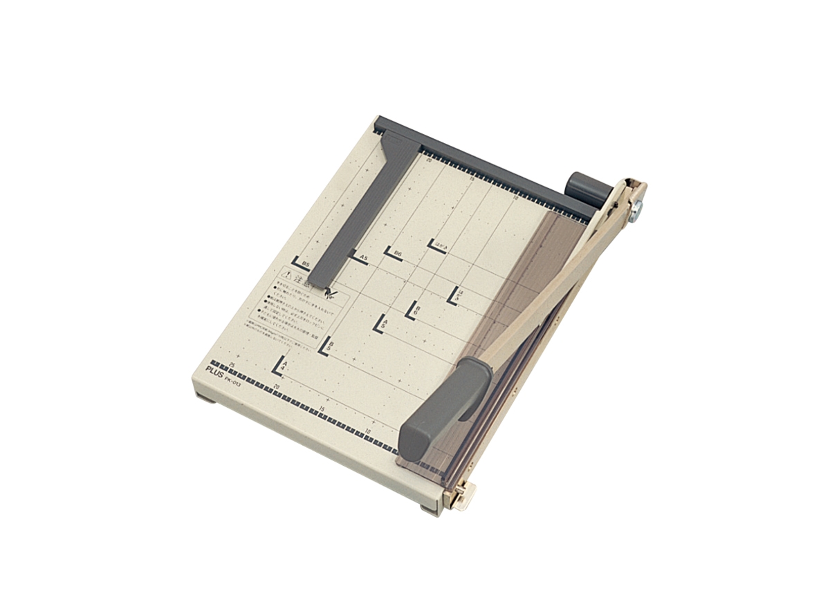 美品 PLUS PK-213 手動式 裁断機 ペーパーカッター PLUS WEB CATALOG | スライドカッター・断裁機・ペーパーカッター