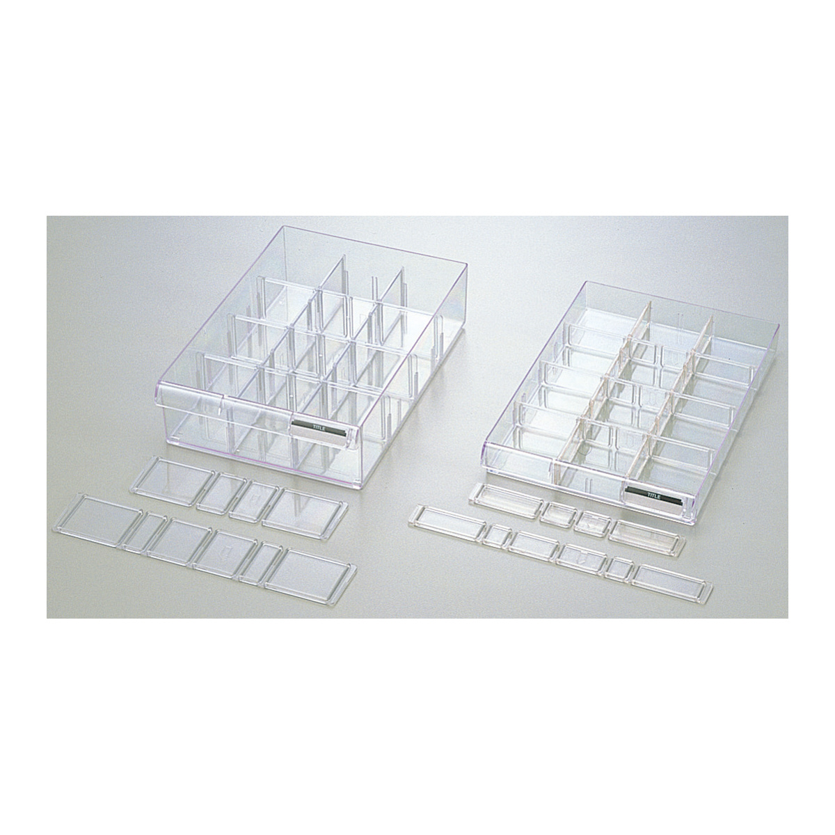 PLUS WEB CATALOG | 机上用品 | レターケース A4判縦型 | 16-090