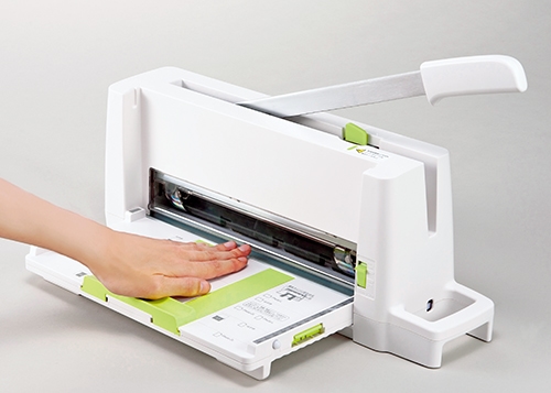 PLUS WEB CATALOG | スライドカッター・断裁機・ペーパーカッター