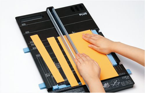 PLUS WEB CATALOG | スライドカッター・断裁機・ペーパーカッター